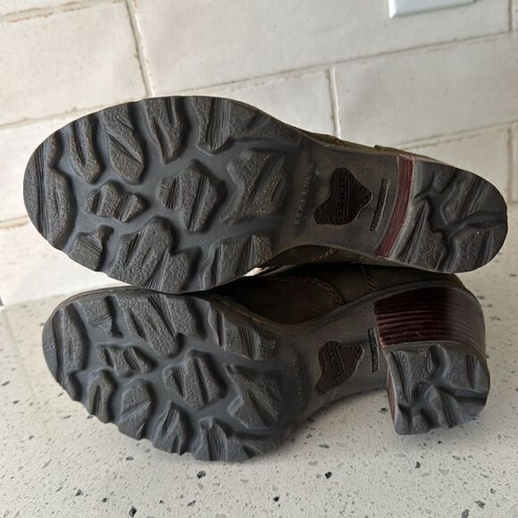 BORN Ronnie Women’s Olive Green Suede Leather Block Heel Lace Up Boots Size 6.5 - Picture 8 of 12